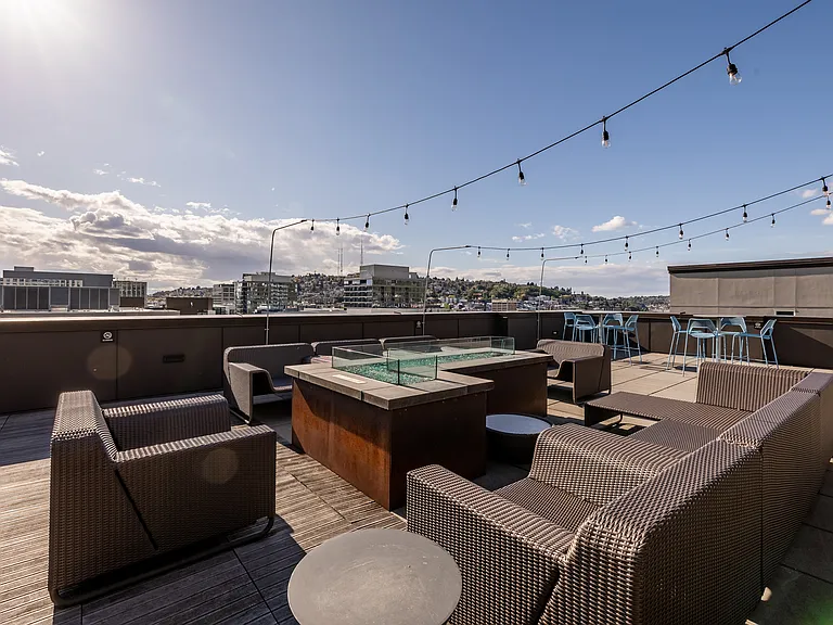 Rivet Apartments — Photo 48