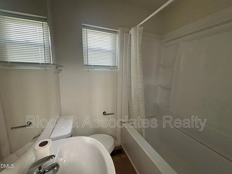 1111 South St #A — Photo 7
