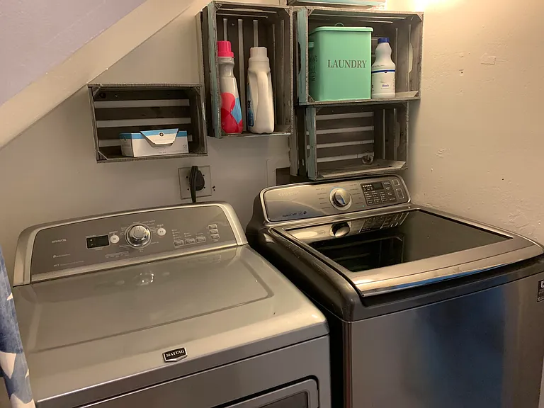 825 Center St #21B — Photo 31