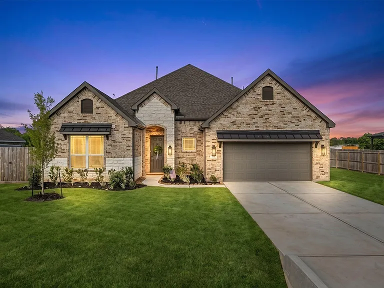 11610 E Wood Dr — Photo 1