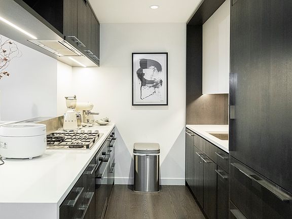 2nd image of 252 South St #33J