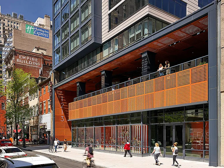 1213 Walnut-Spring_ext a