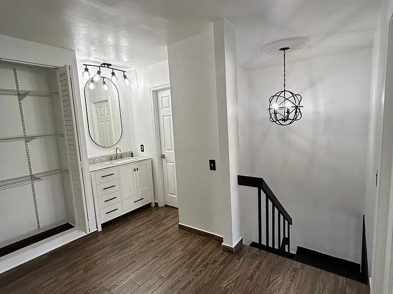 285 Rancho Dr #D — Photo 16