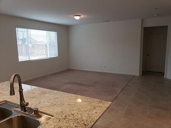 5th image of 1338 Hoover Way