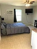 2635 E Napoleon St — Photo 1