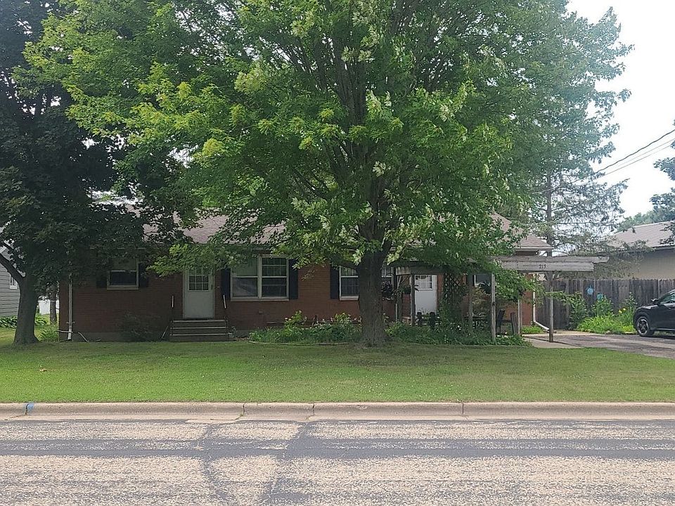 1st image of 213 Roosevelt St