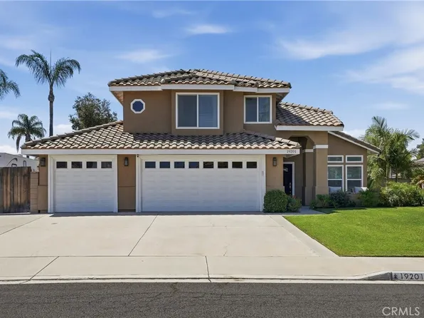 19201 Marmalade Ct, Riverside, CA 92508
