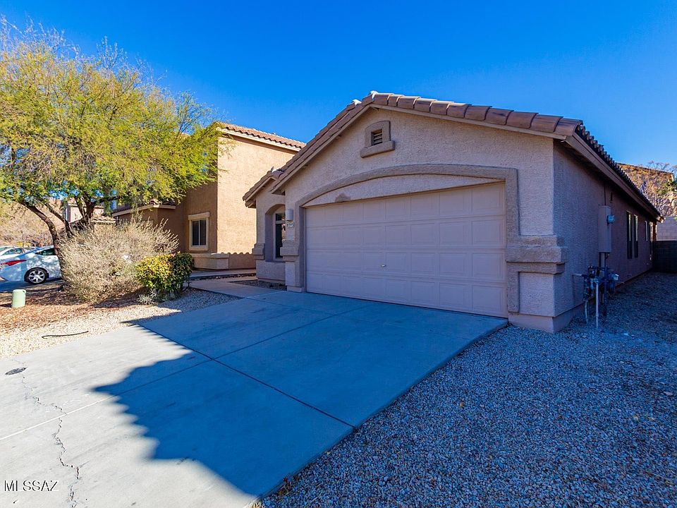 1st image of 8393 S Hunnic Dr