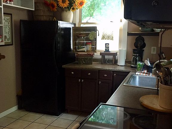 4th image of 325 W Magnolia Ave APT 4