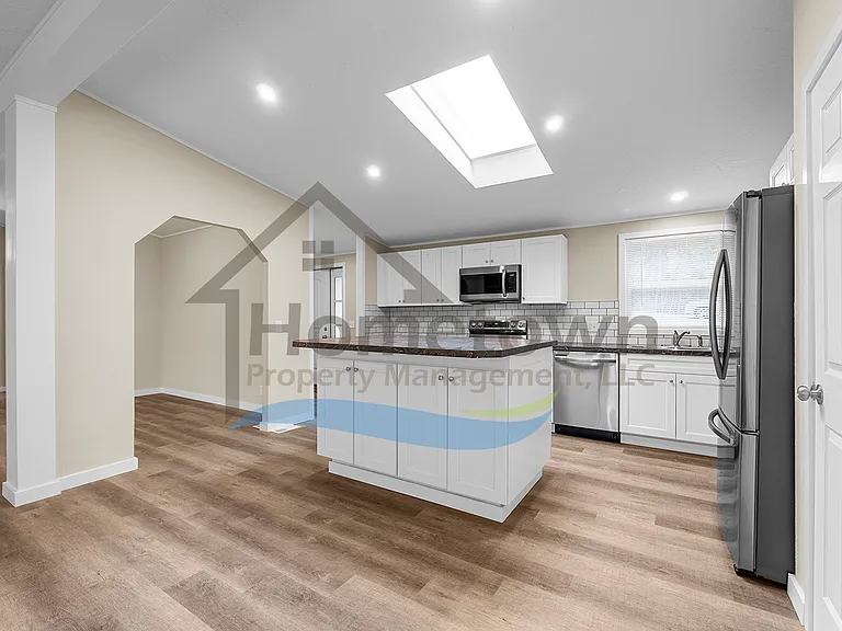 60-1 Short Dr — Photo 3