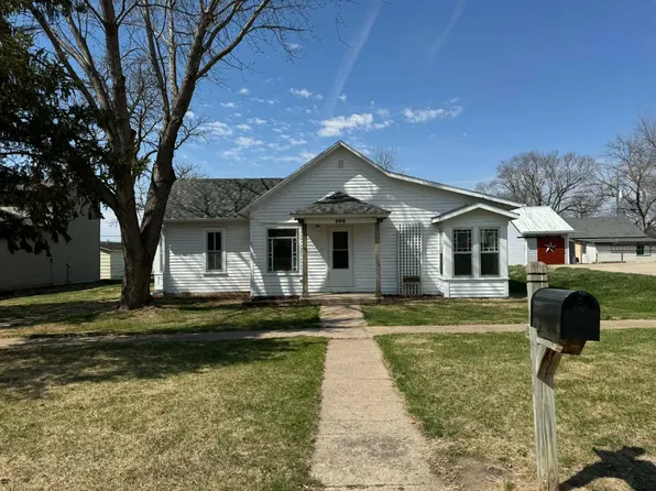 606 O St, Neligh, NE 68756
