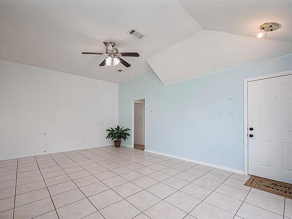 5th image of 17046 Applecross Ln