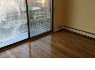 2510 32nd St APT 2, Astoria, NY 11102