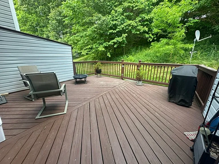 3024 Estate Dr — Photo 9