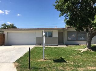 2011 Minford St, Lancaster, CA 93536
