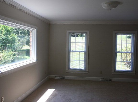 2nd image of 212 Staffordshire Cir