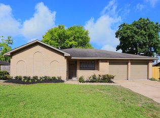 7806 Pella Dr, Houston, TX 77036