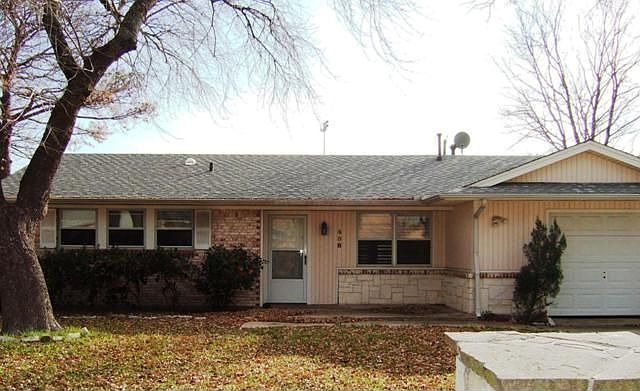 1st image of 408 Duncan Way