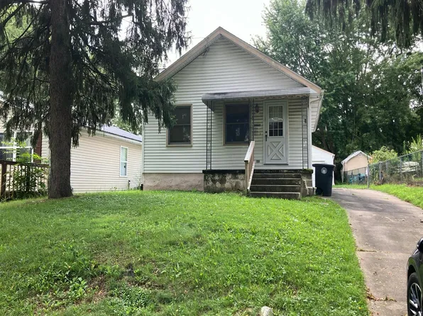 2962 Wingate Ave, Akron, OH 44314