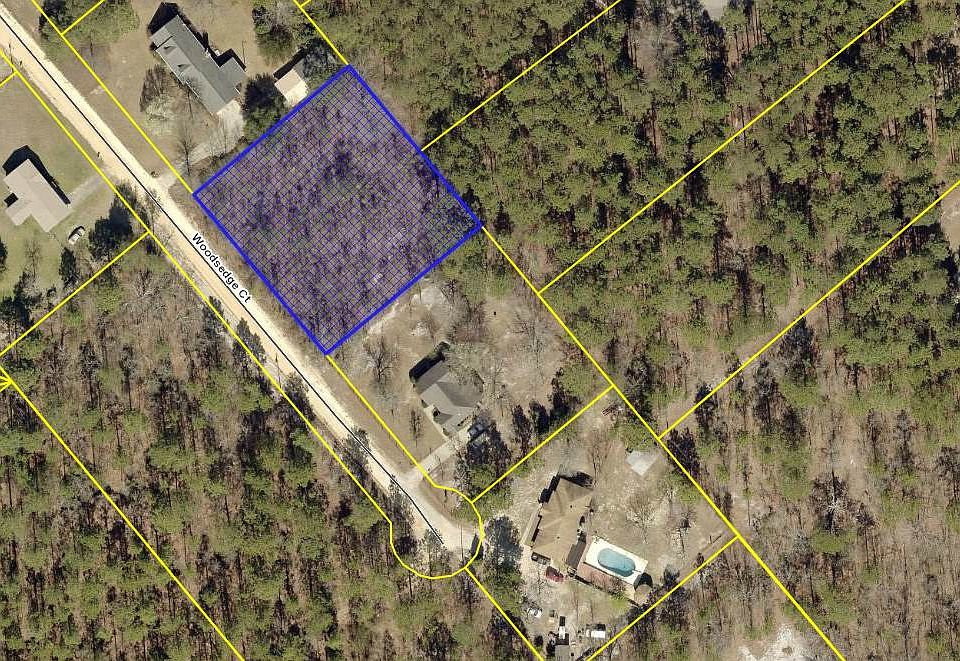 1st image of Woodsedge Ct