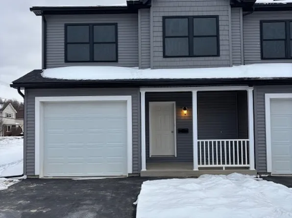 107 Adams Ave, Olyphant, PA 18447