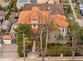 9-15 160th St, Whitestone, NY 11357