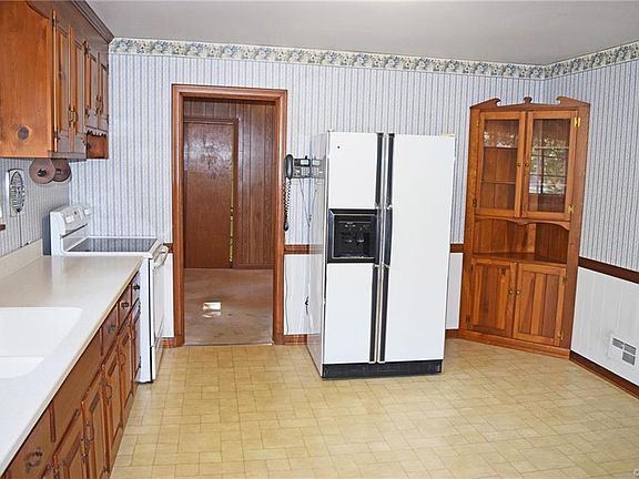 3rd image of 5205 W Rock Spring Dr