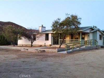 1135 E Soledad Pass Rd, Palmdale, CA, 93550