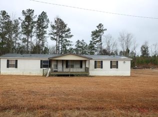 3177 Rembert Church Rd, Dalzell, SC 29040