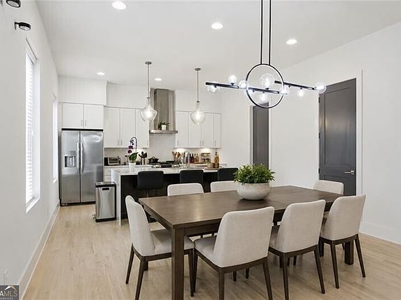 5th image of 1171 State St #B