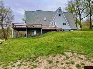 36384 410th St, Saint Peter, MN 56082