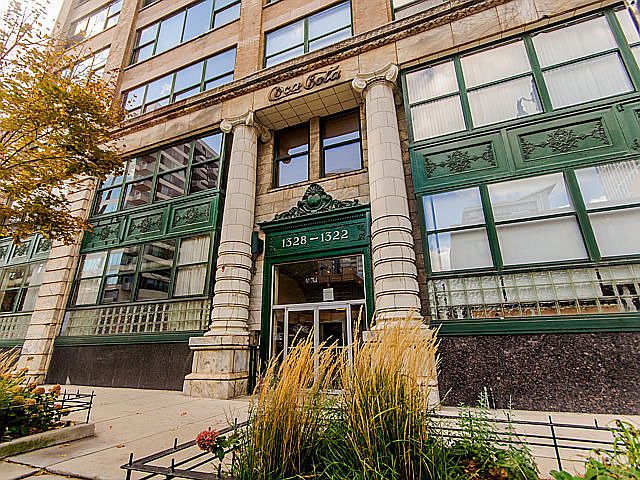 1st image of 1322 S Wabash Ave #B11