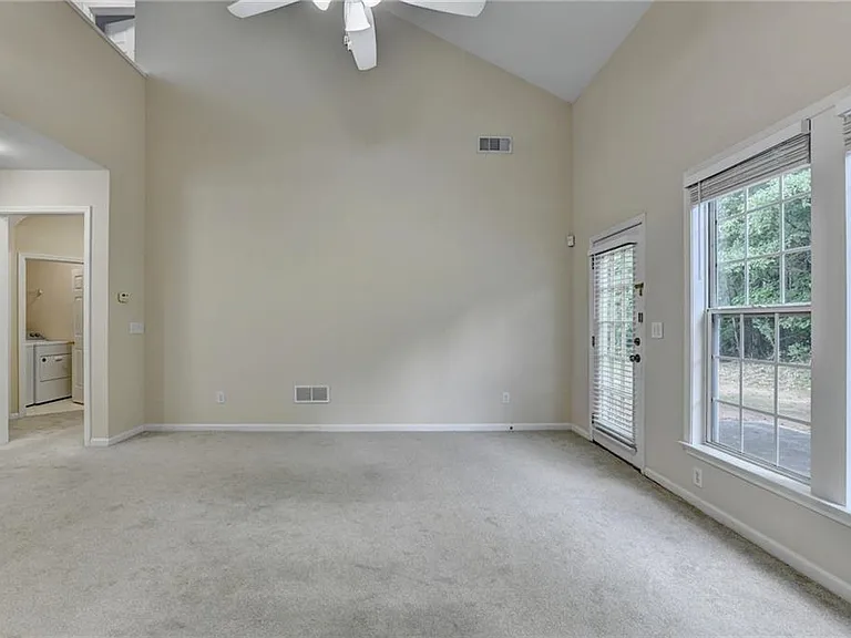 5073 Aurelia Trl — Photo 29