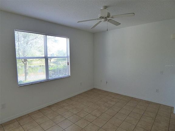 2nd image of 3020 Seaview Castle Dr