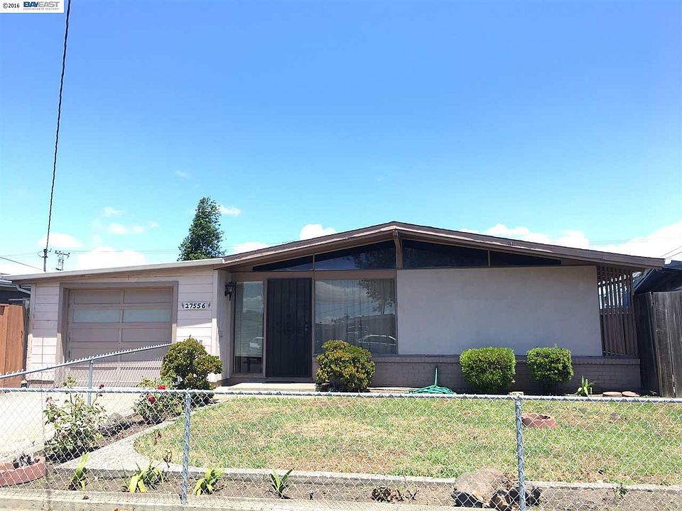 2nd image of 27556 Capri Ave