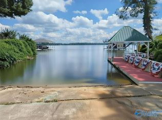5863 Bay Hill Village Way, Athens, AL 35611