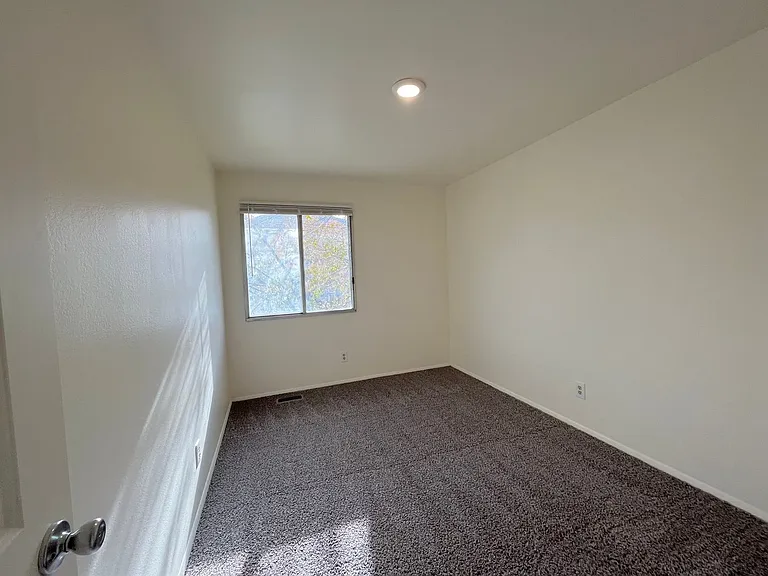9168 W Copper Cove Cir — Photo 5