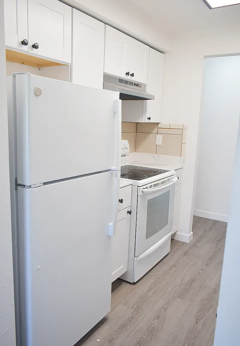 2 bed, 875 sqft, $1,590 — Photo 1
