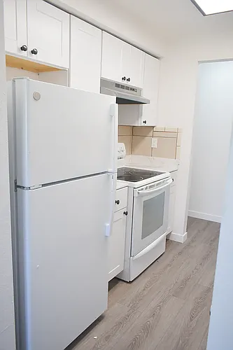 3561 S G St Photo 1