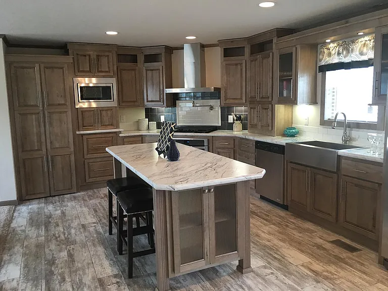 Broadmore Estates — Photo 18