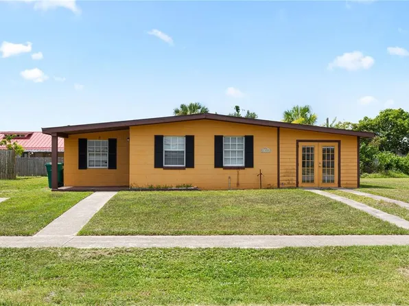 21455 Mallory Ave, Pt Charlotte, FL 33952