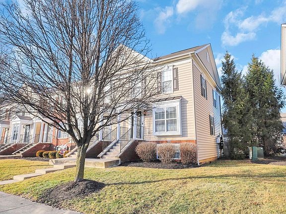 3rd image of 6310 Marsh Wren Dr #45