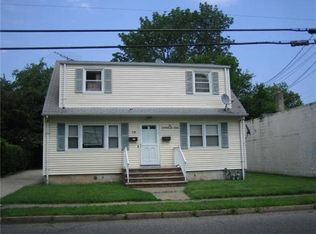 10 Correja Ave, Iselin, NJ 08830