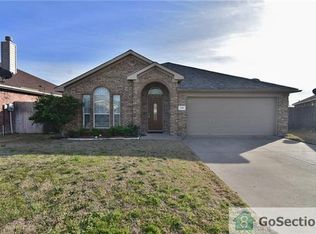 600 Gemstone Trl, Arlington, TX 76002
