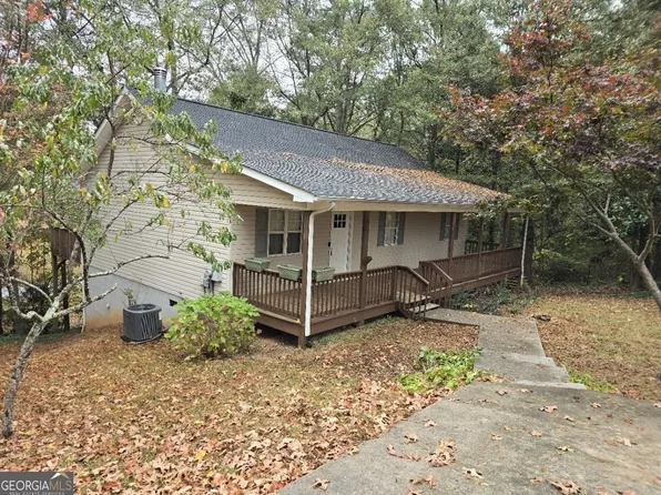 145 Russ Cir, Clarkesville, GA 30523