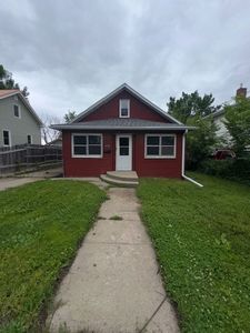 1528 W 10th St, Sioux Falls, SD, 57104