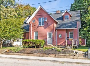 83 Spring St, Willimantic, CT 06226