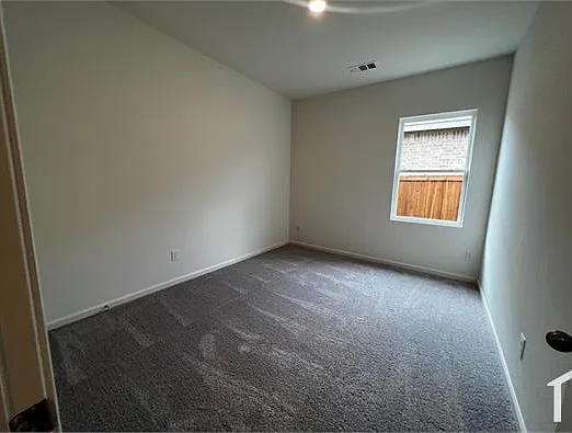1230 Lambert Dr #L — Photo 17
