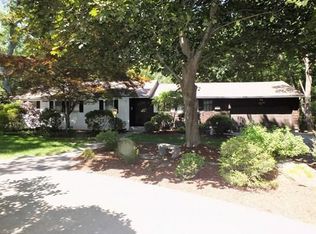 64 Deepwoods Dr, Longmeadow, MA 01106