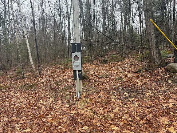 5th image of 1373 Bailey Road